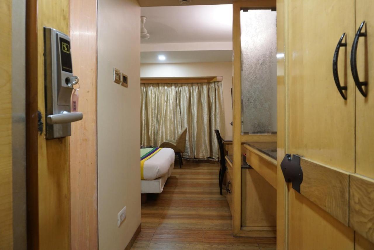 Deccan 8 Pune Exterior foto
